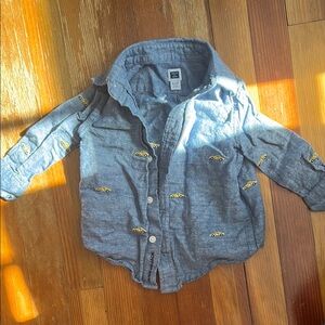 Janie and jack Blue Button-Up Shirt with taxi Embroidery. Size 6-12M